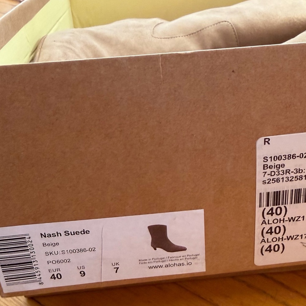 ALOHAS Nash Ankle Boots Beige Tan Suede Heels shoes Revolve 40 9 - Picture 11 of 12